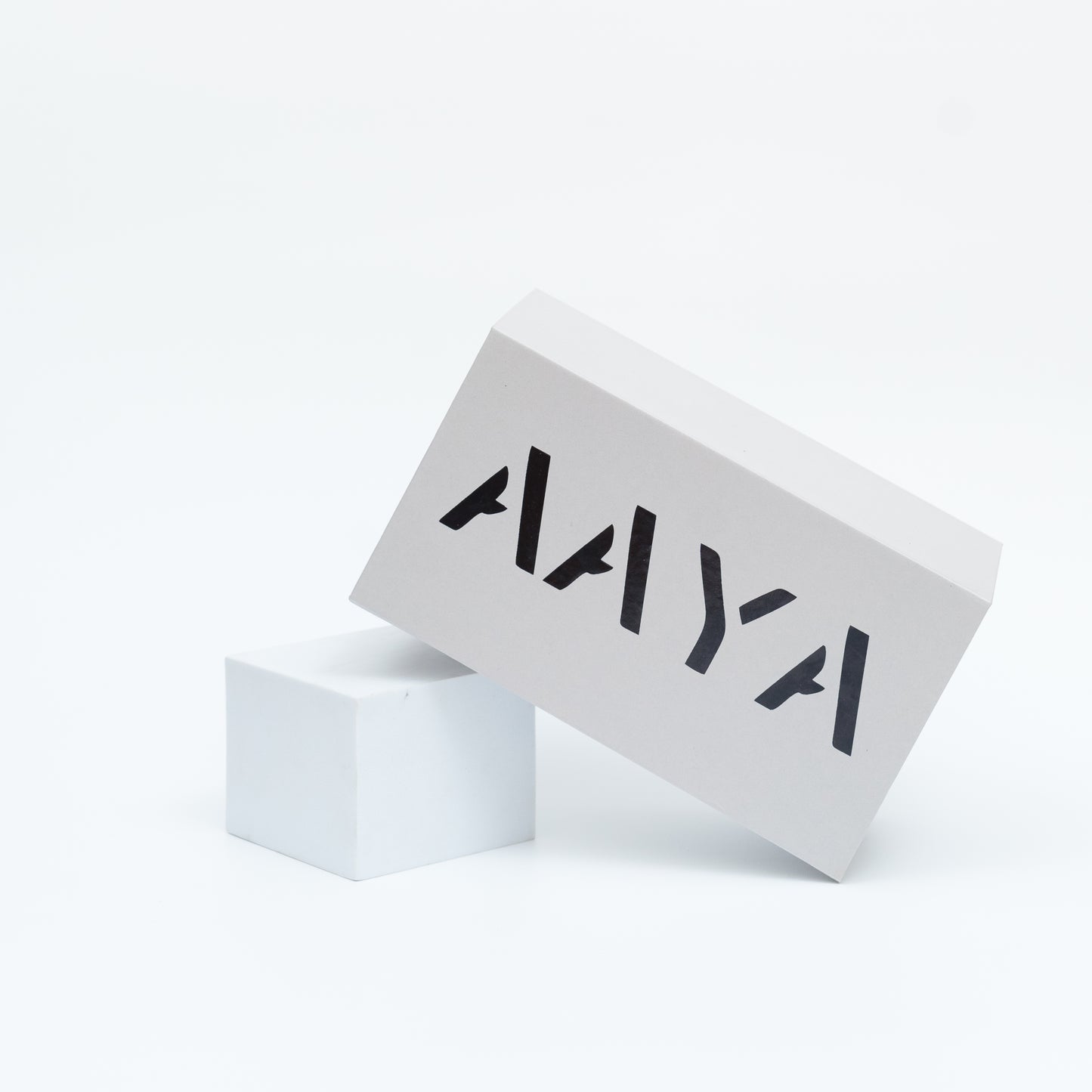 CASHEWS & PISTACHIOS BLISS HAMPER